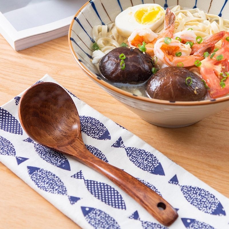 Cucchiaio in Legno con Manico  - Kitchen Gadgets List recensione e prezzo